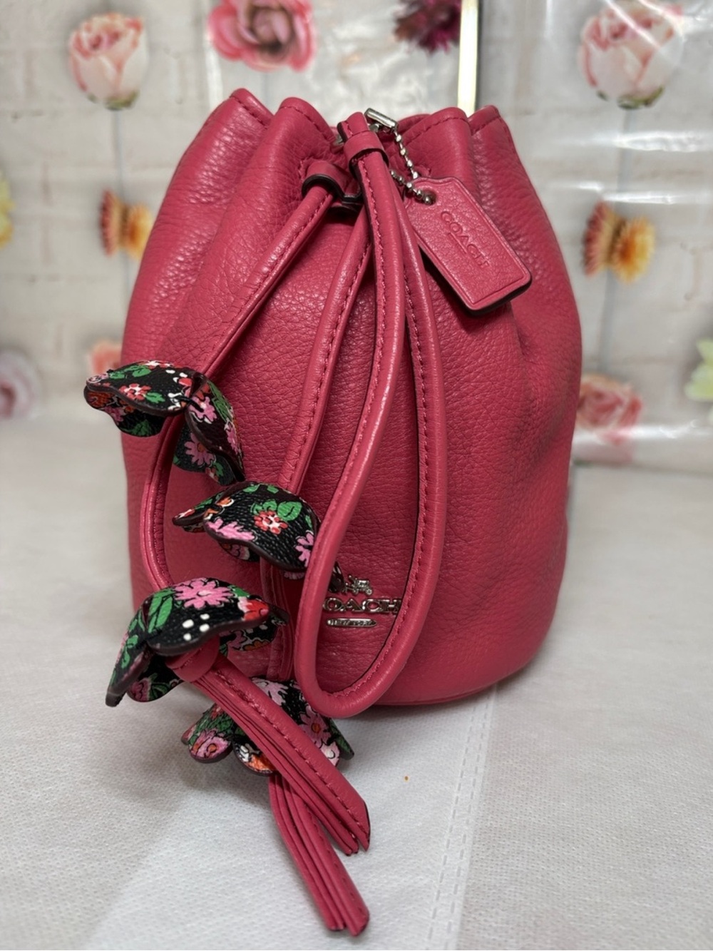 Coach Pebbled Leather Drawstring Mini Bucket Bag with 4 Leather Tea Roses - Picture 1 of 11